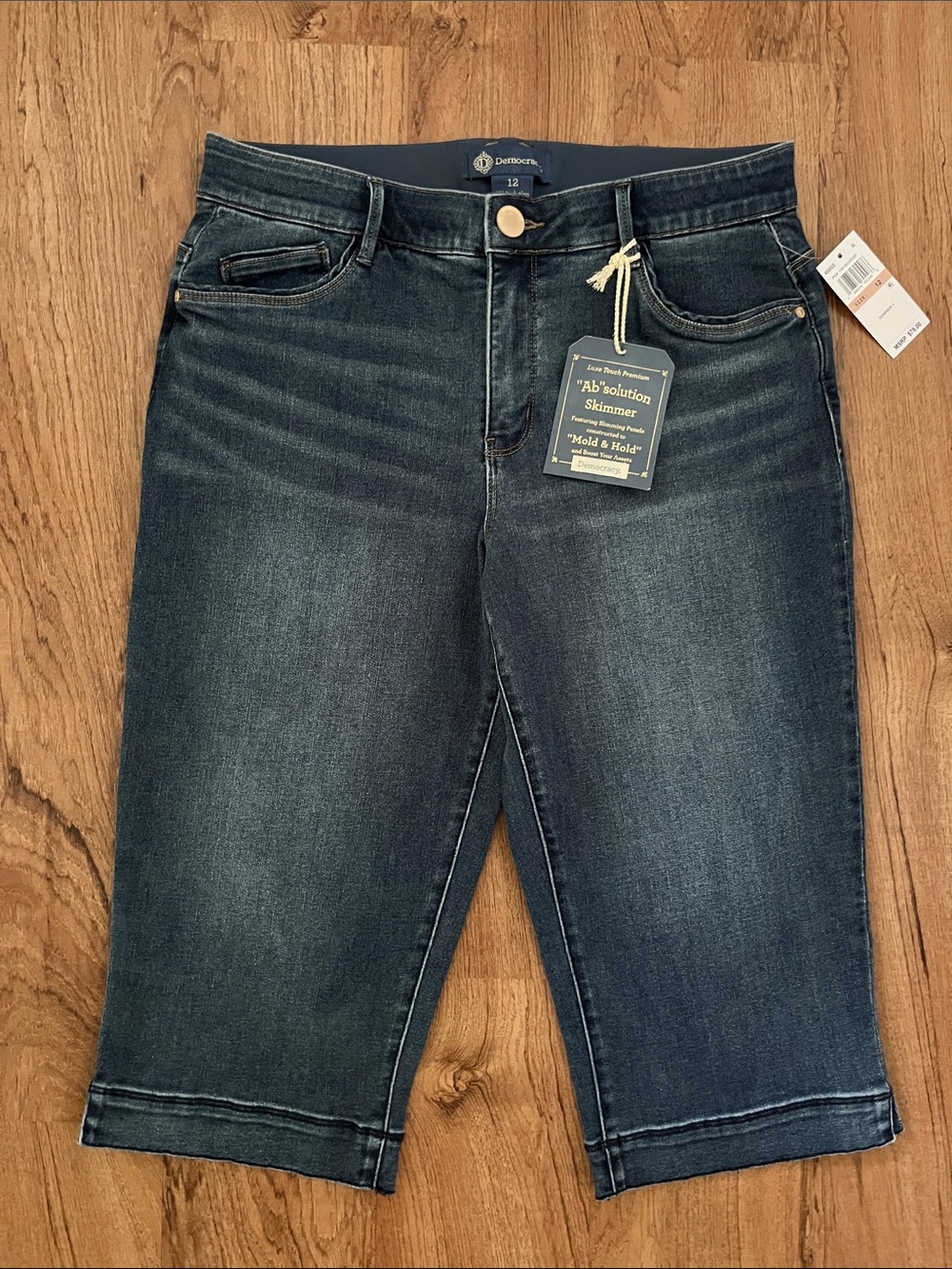 NWT Democracy Ab Solution 3D Embroidered Bow Skimmer Jeans - Picture 5 of 16